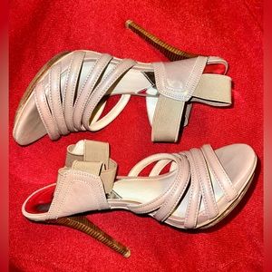 Michael Kors- Tan strappy high heel